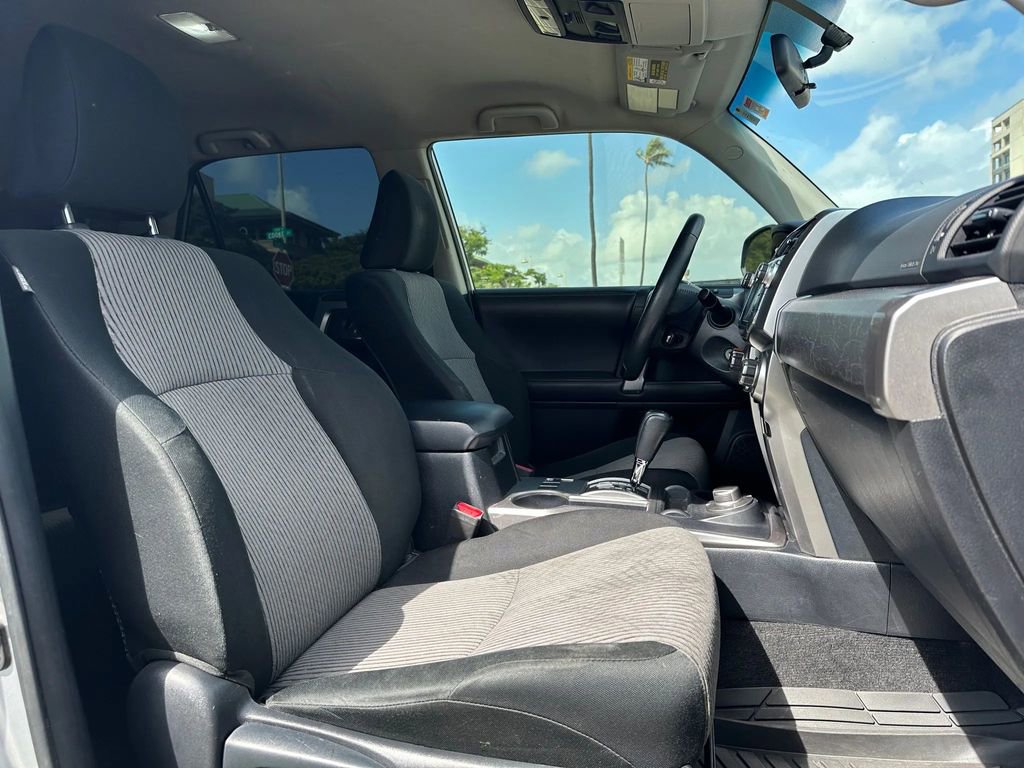 Used 2019 Toyota 4Runner SR5 image 9