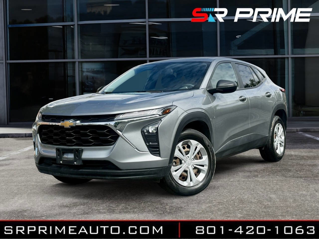 Used 2024 Chevrolet Trax LS w/ Driver Confidence Package