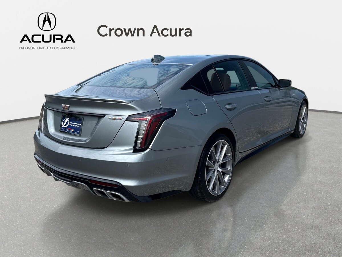 Used 2023 Cadillac CT5 V w/ Platinum Package RWD image 4
