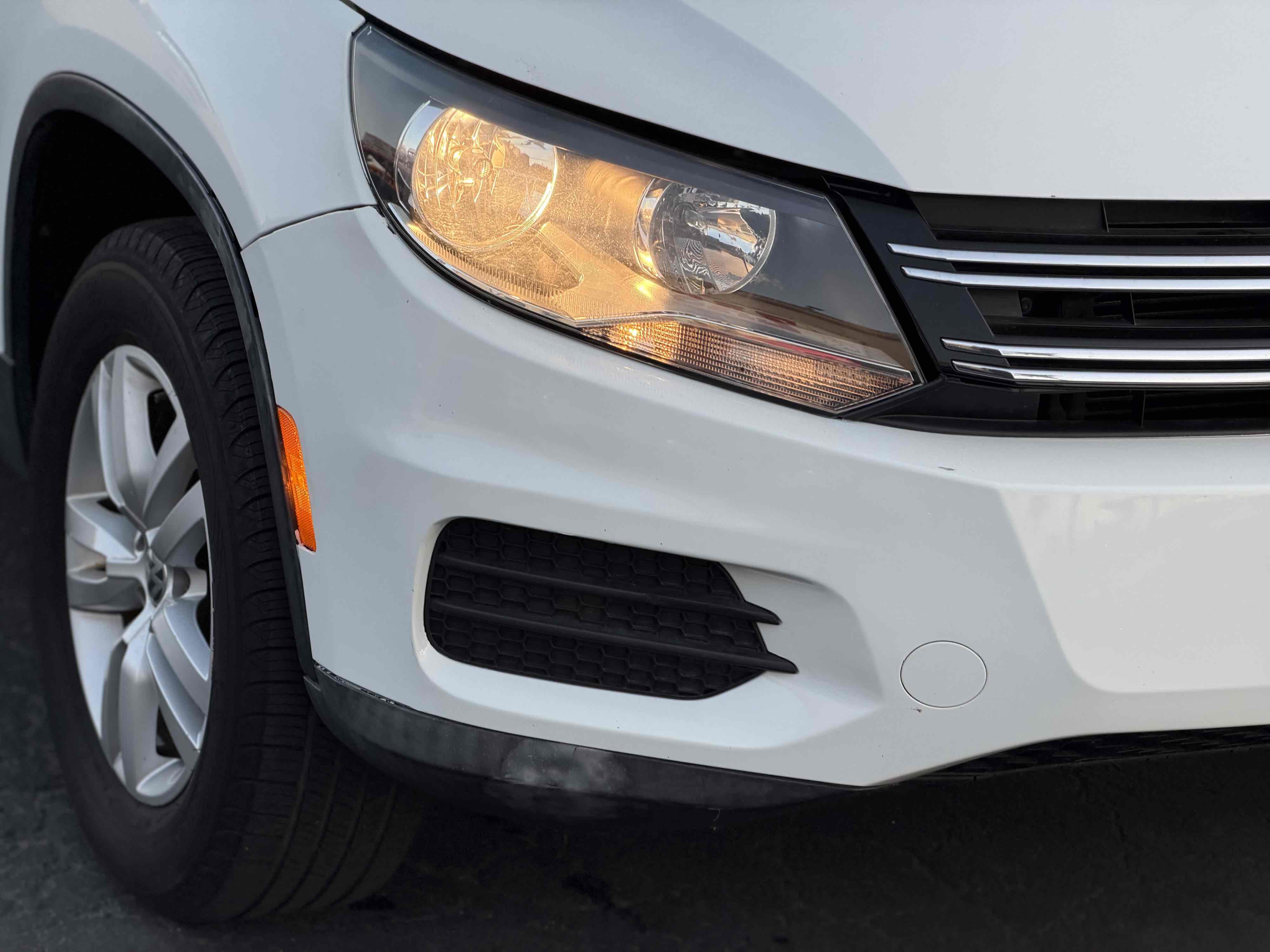 Used 2016 Volkswagen Tiguan S FWD image 5