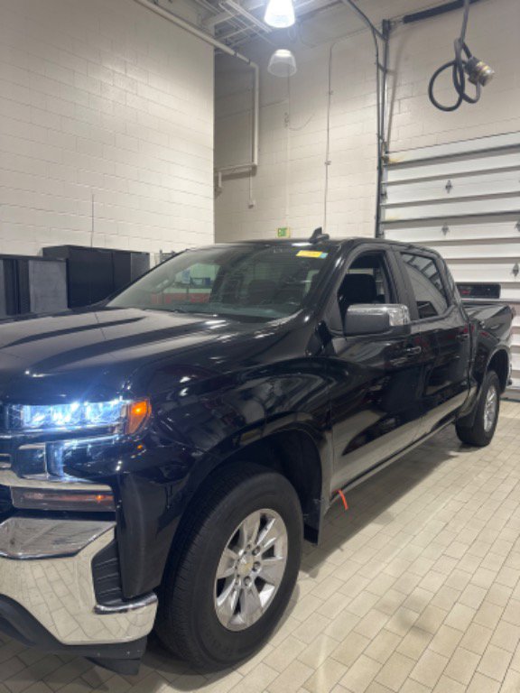 Used 2022 Chevrolet Silverado 1500 LT image 3