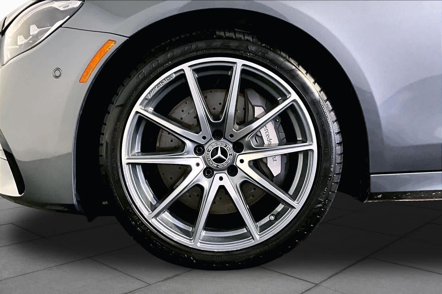 Used 2021 Mercedes-Benz E 350 4MATIC Sedan image 11