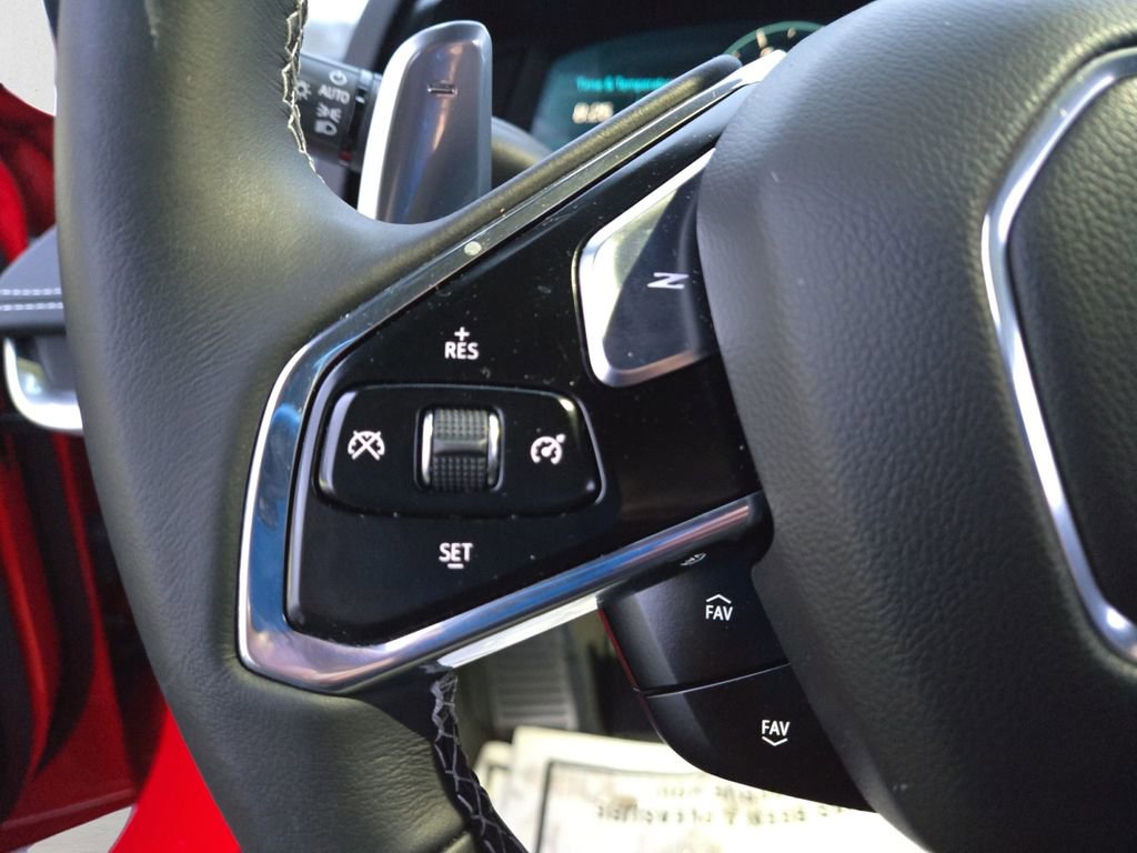 Used 2022 Chevrolet Corvette Stingray Coupe w/ Z51 Performance Package image 16
