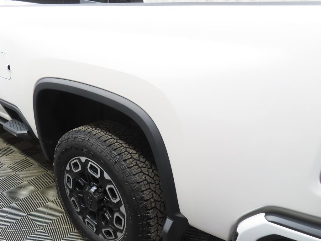 Used 2024 Chevrolet Silverado 2500 High Country w/ High Country Premium Package image 44