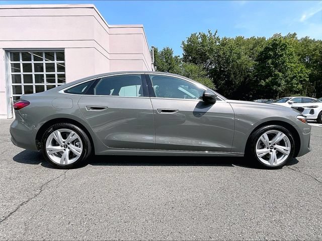 Used 2025 Audi A5 2.0T Premium w/ Convenience Package AWD/4WD image 9
