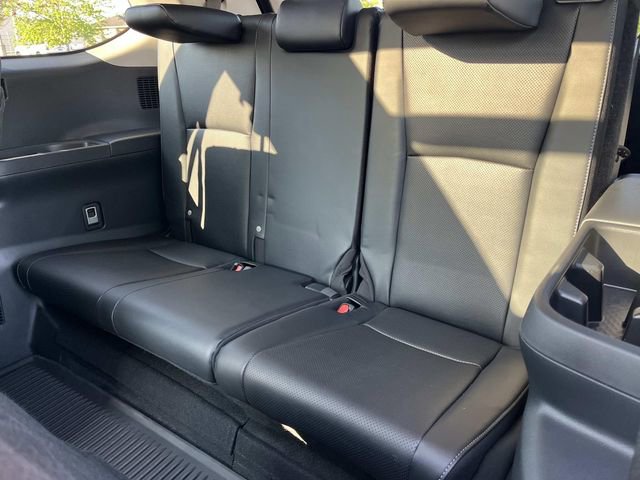 Used 2024 Toyota Grand Highlander Limited image 23
