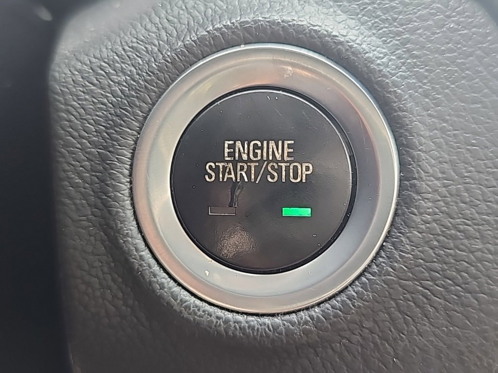 Used 2019 Buick Envision Essence w/ LPO, Active Package image 22