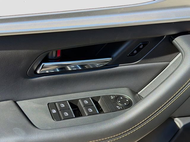 New 2026 MAZDA CX-90 Plug-In Hybrid w/ Preferred image 25