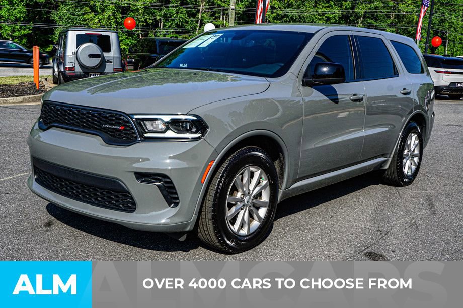 Used 2025 Dodge Durango GT RWD image 3