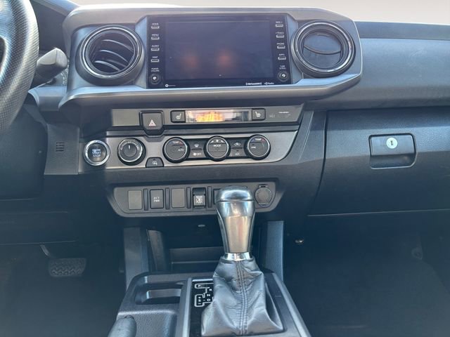 Used 2021 Toyota Tacoma TRD Off-Road AWD/4WD image 11