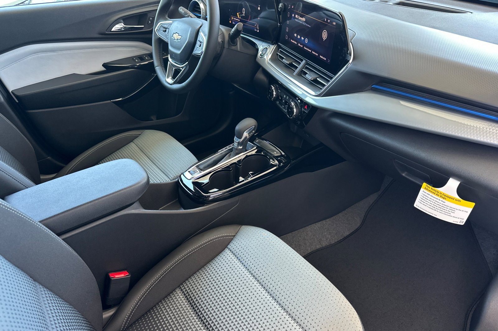 New 2025 Chevrolet Trax LT w/ Driver Confidence Package image 16