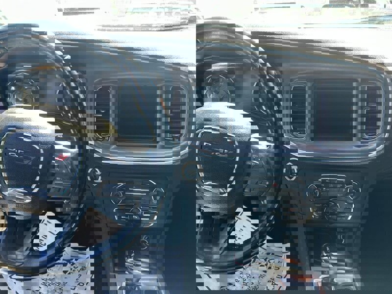 Used 2019 Dodge Charger SXT image 40