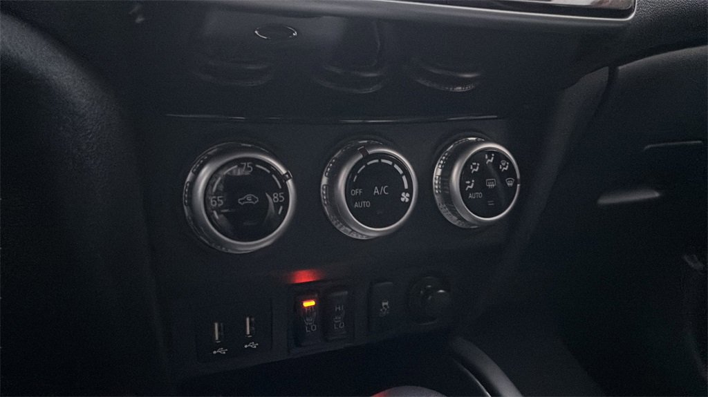 Used 2025 Mitsubishi Outlander Sport SE image 28