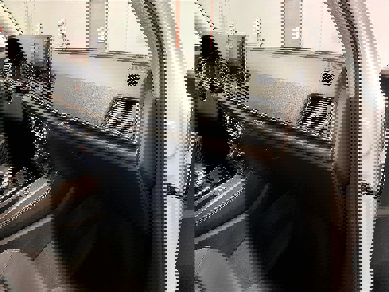 Certified 2023 Audi Q5 2.0T Premium Plus w/ Premium Plus Package image 17