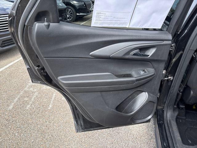 Used 2023 Chevrolet TrailBlazer LT w/ Convenience Package AWD/4WD image 21