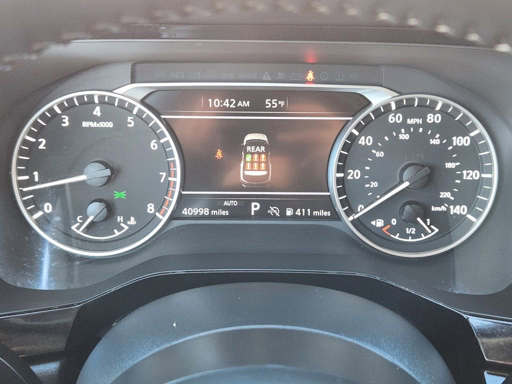 Used 2025 Nissan Pathfinder SV image 19