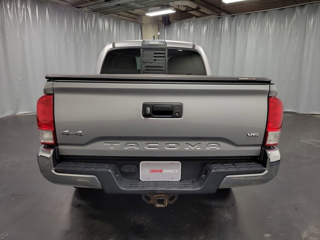 Used 2016 Toyota Tacoma SR5 image 7