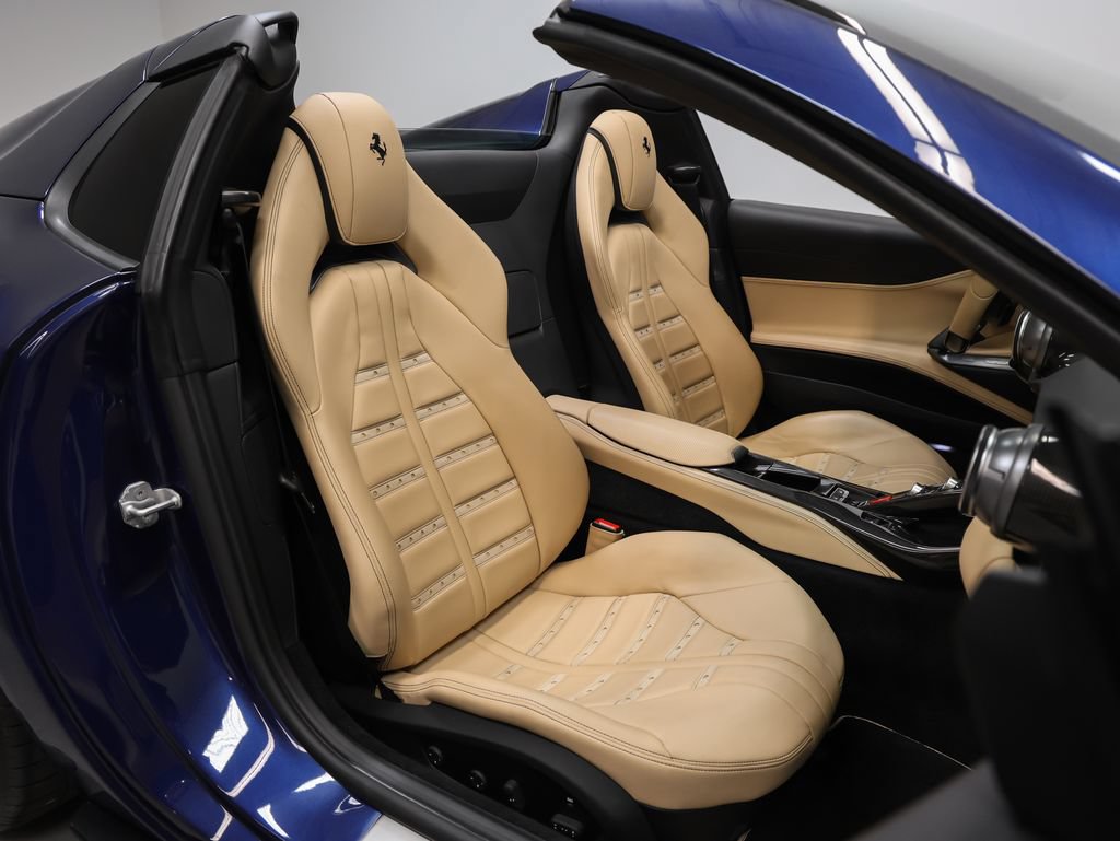 Certified 2021 Ferrari 812 GTS RWD image 23