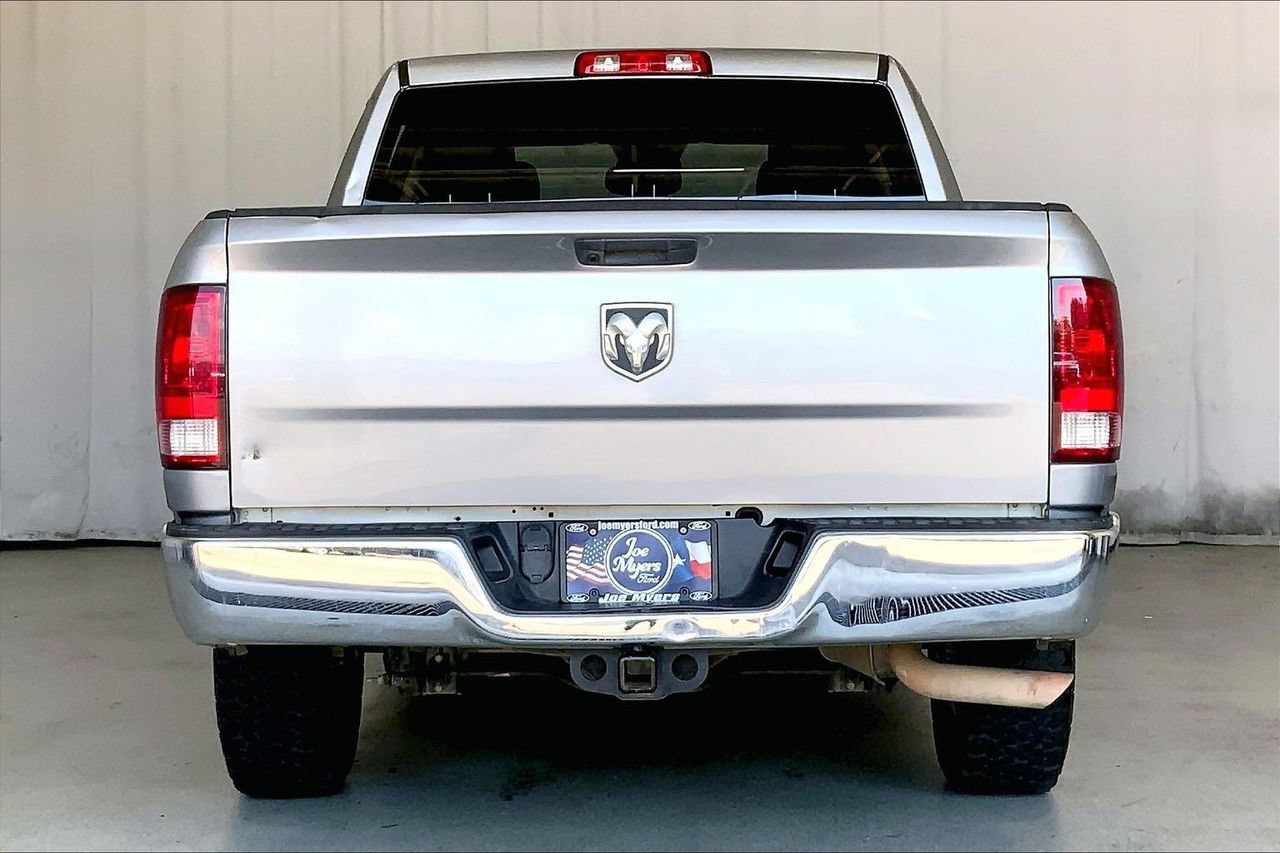 Used 2022 RAM 1500 Tradesman w/ Chrome Plus Package RWD image 3