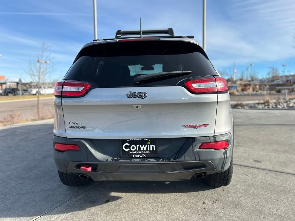 Used 2015 Jeep Cherokee Trailhawk image 7