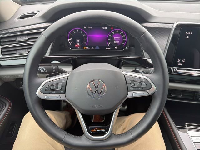Certified 2024 Volkswagen Atlas Peak Edition SEL image 11