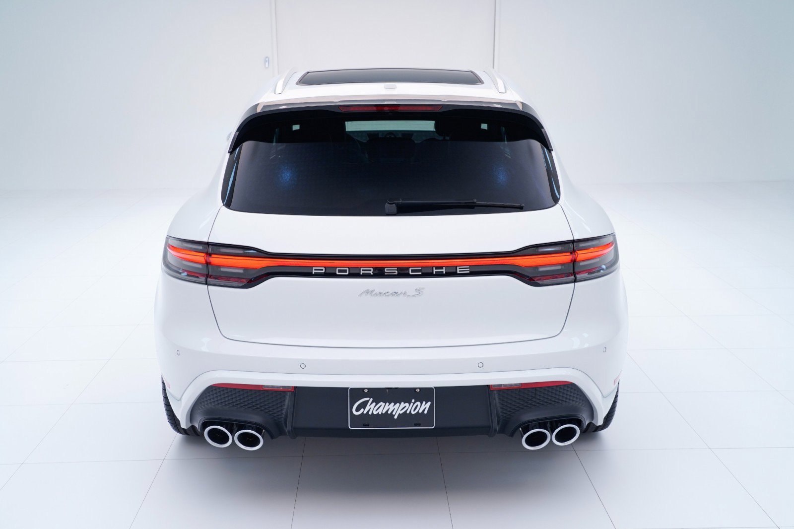 New 2026 Porsche Macan S AWD/4WD image 10