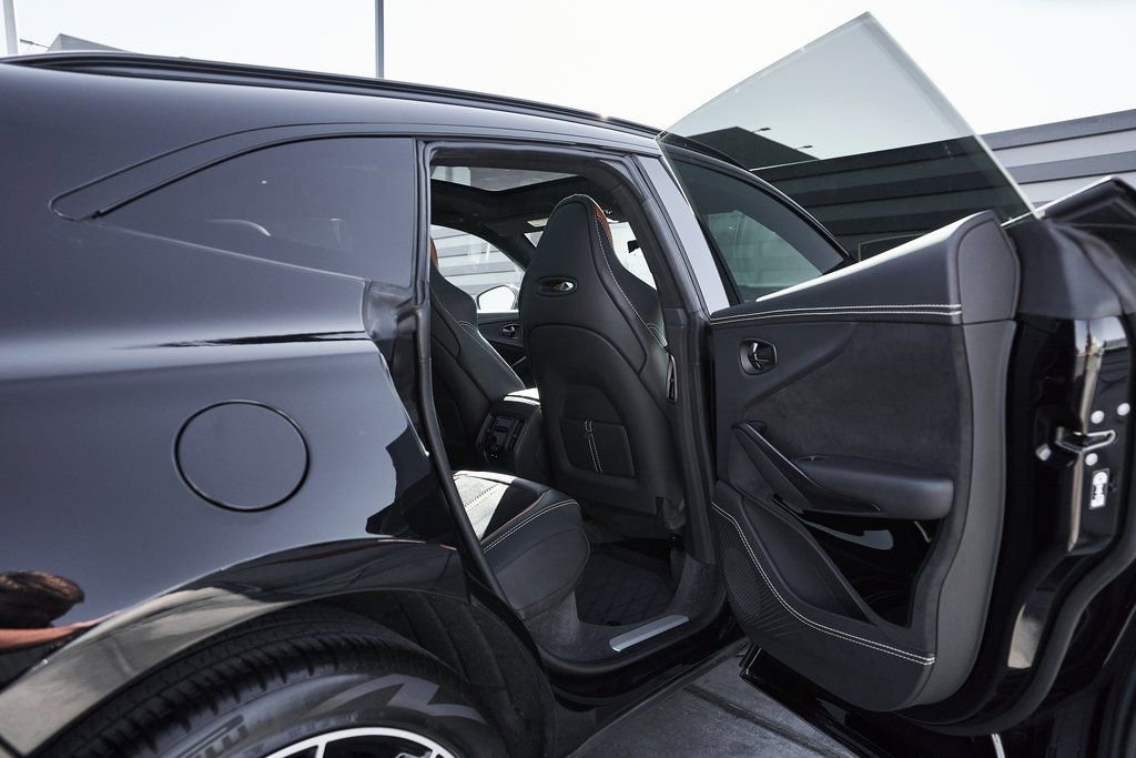 Used 2023 Aston Martin DBX 707 image 22