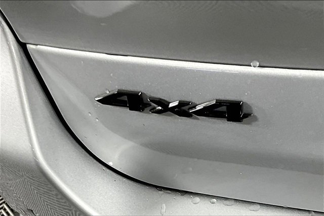 New 2025 Jeep Grand Cherokee L Altitude image 10