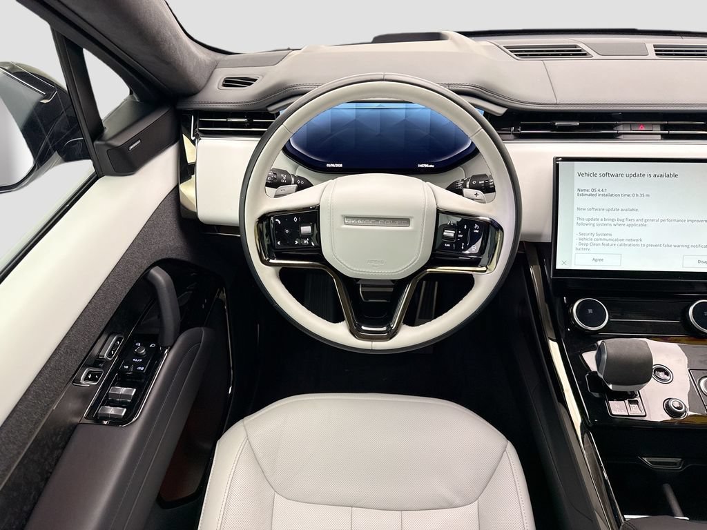 Certified 2023 Land Rover Range Rover Sport First Edition AWD/4WD image 10