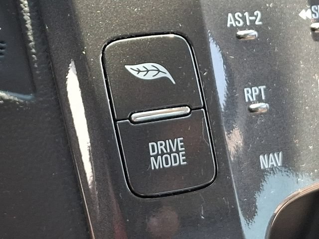 Used 2012 Chevrolet Volt Premium w/ Premium Trim Package FWD image 17