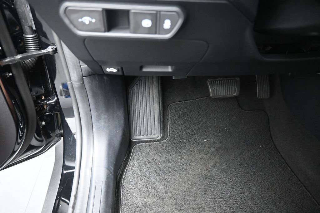 Used 2025 Kia K4 FWD image 16