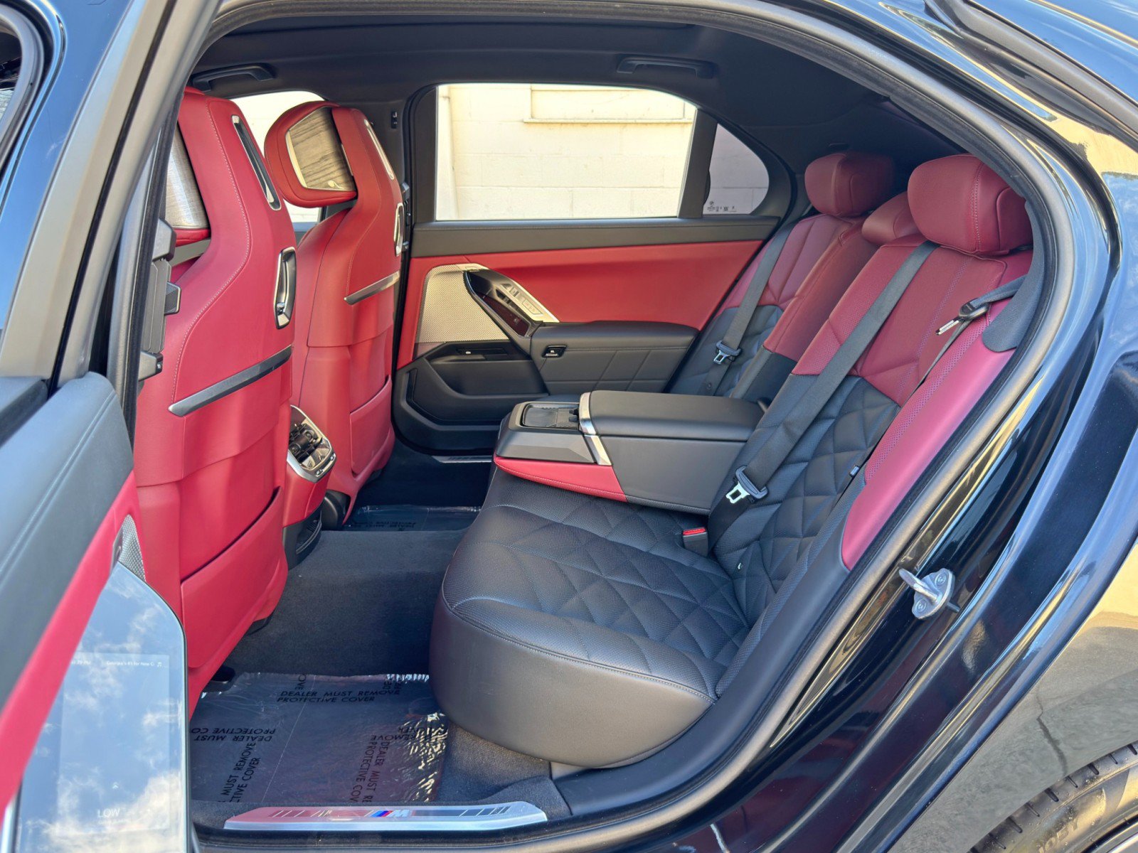 Used 2024 BMW 740i w/ Premium Package 2 RWD image 55