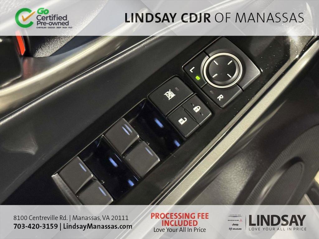 Used 2024 Lexus IS 300 w/ Comfort Package RWD image 31