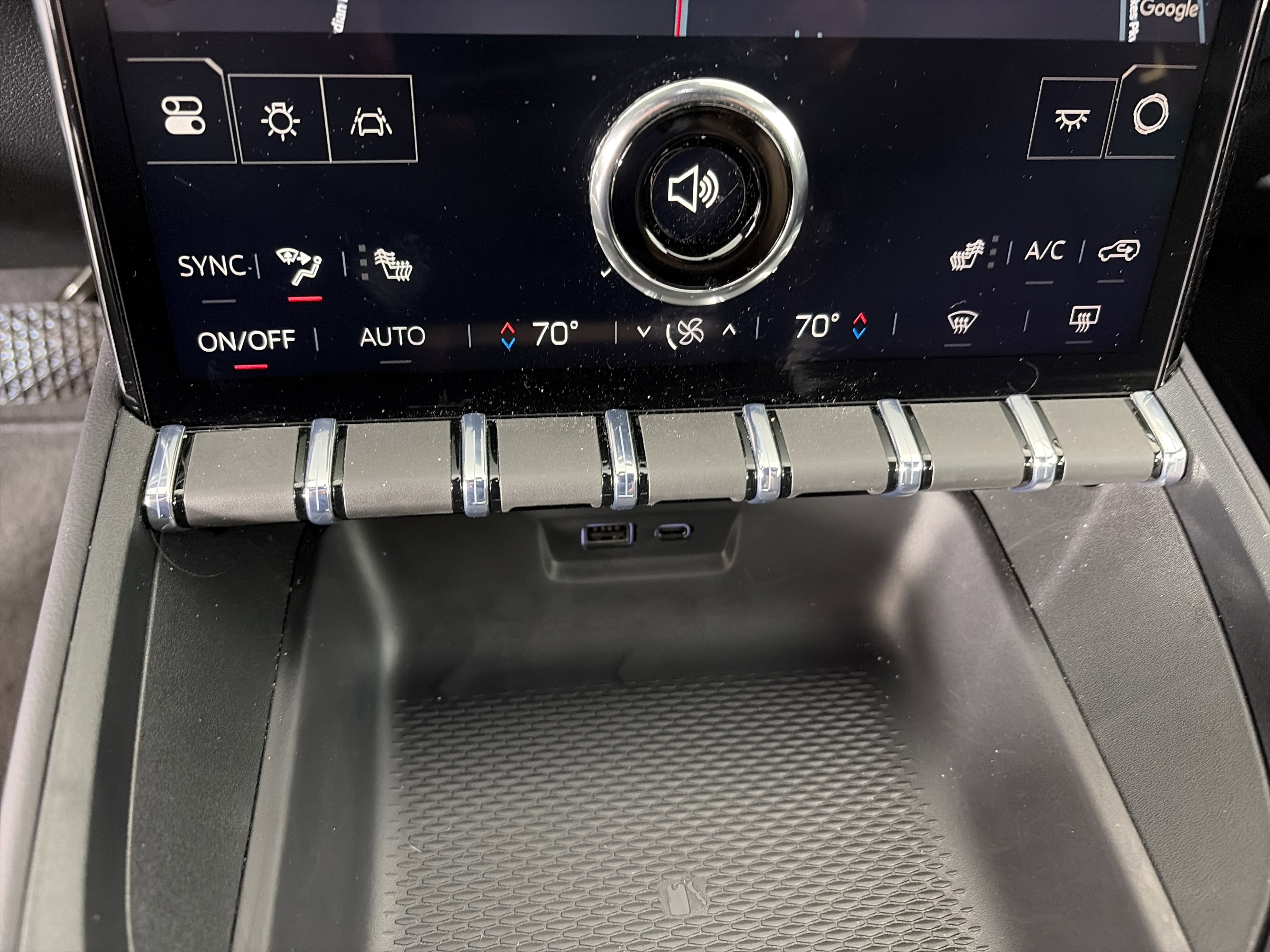 Certified 2026 GMC Terrain Elevation w/ Elevation Premium Package image 31