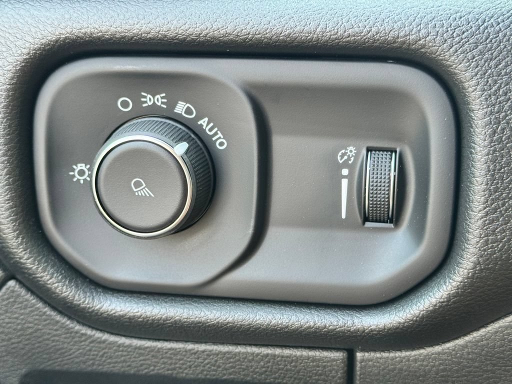 New 2026 RAM 1500 Tradesman AWD/4WD image 26