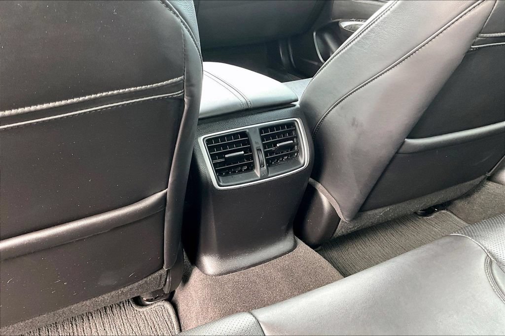Certified 2020 Acura TLX w/ Technology Package FWD image 33
