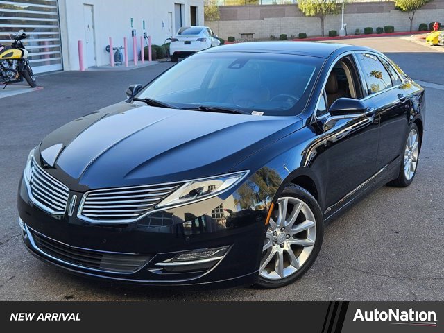 Used 2016 Lincoln MKZ w/ Technology Package image 1