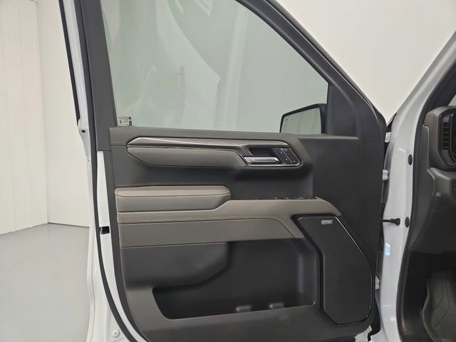 Used 2023 Chevrolet Silverado 1500 ZR2 w/ Technology Package AWD/4WD image 26