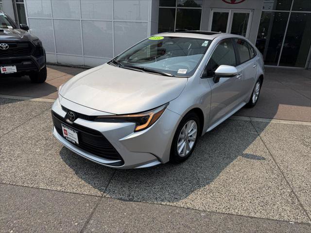 Certified 2026 Toyota Corolla XLE FWD image 4