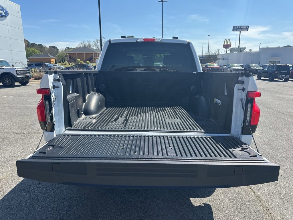 Used 2024 Ford F150 Lightning Pro image 12