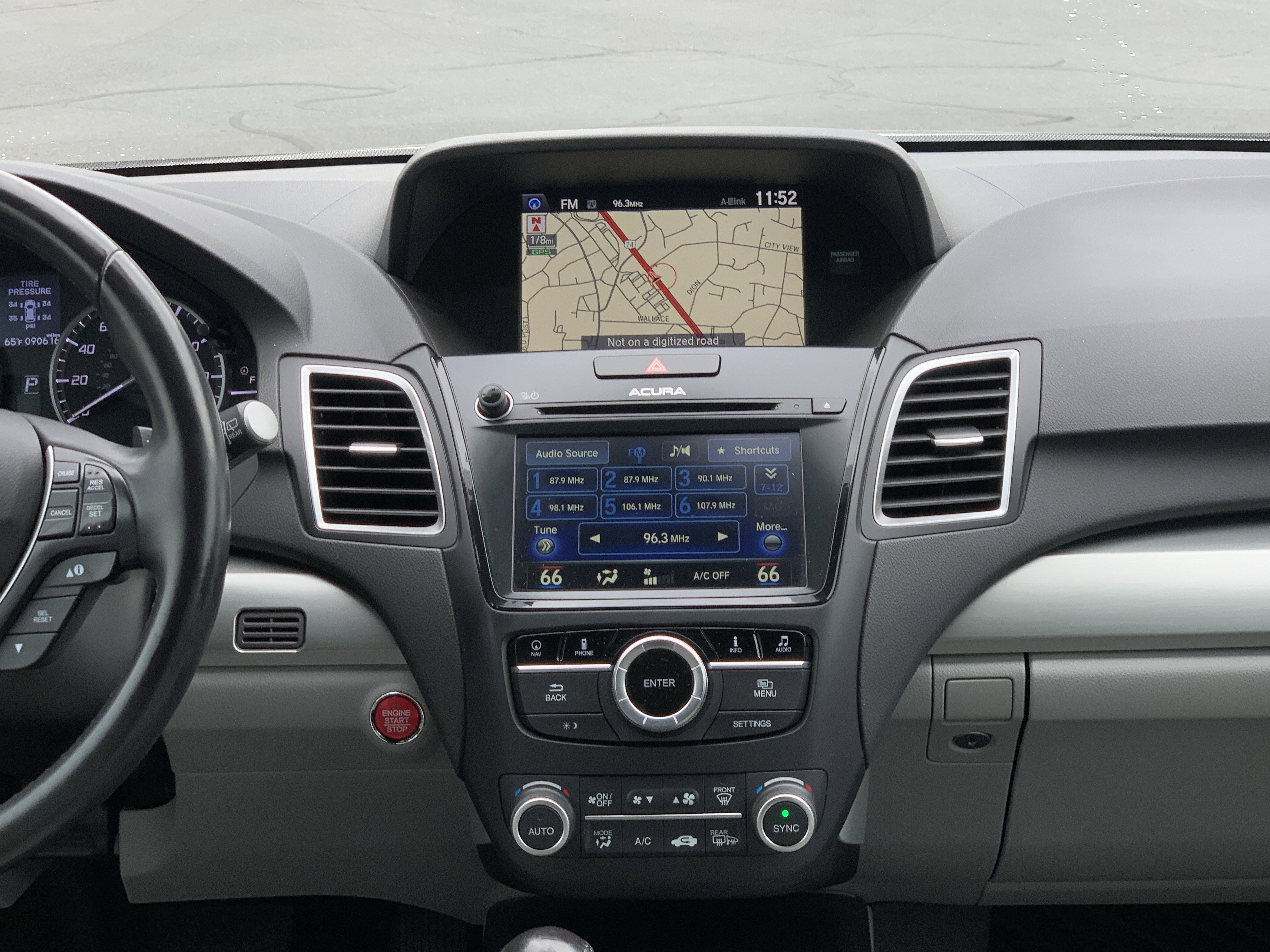 Used 2018 Acura RDX FWD w/ Technology Package image 31