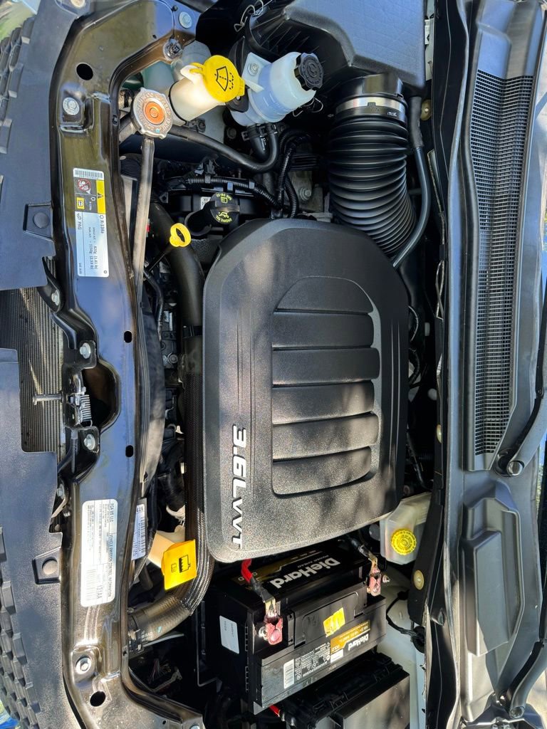 Used 2018 Dodge Grand Caravan SE w/ UConnect Hands-Free Group FWD image 22