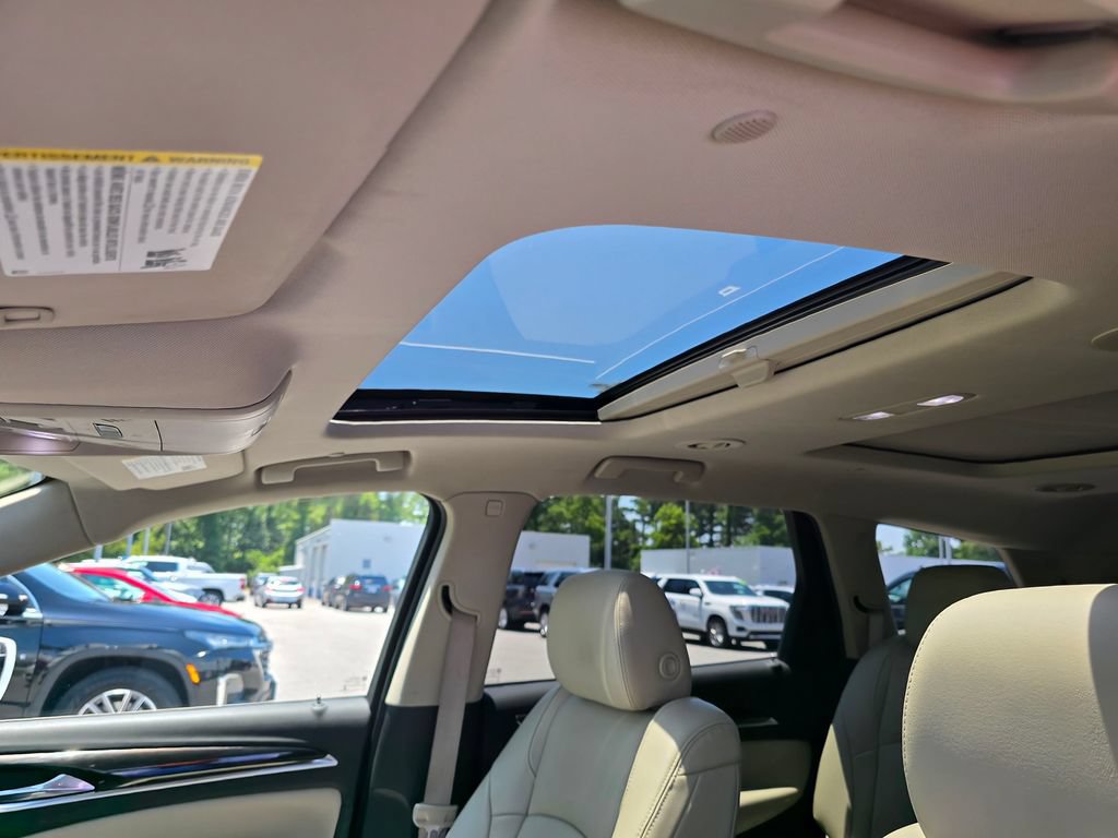 Certified 2019 Buick Enclave Essence AWD/4WD image 21