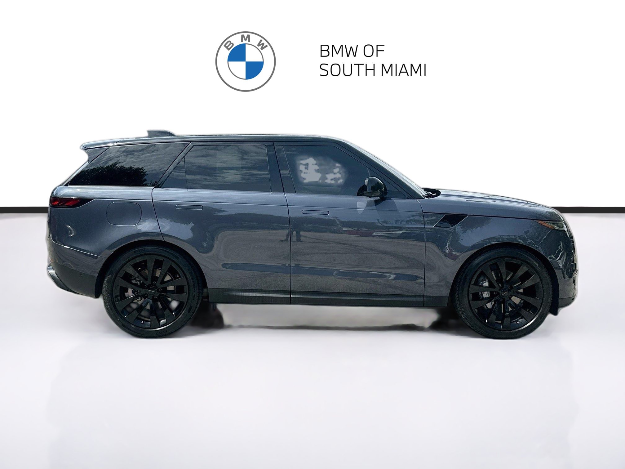 Used 2026 Land Rover Range Rover Sport SE AWD/4WD image 4