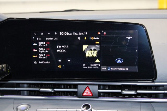 Used 2024 Hyundai Elantra SEL image 23