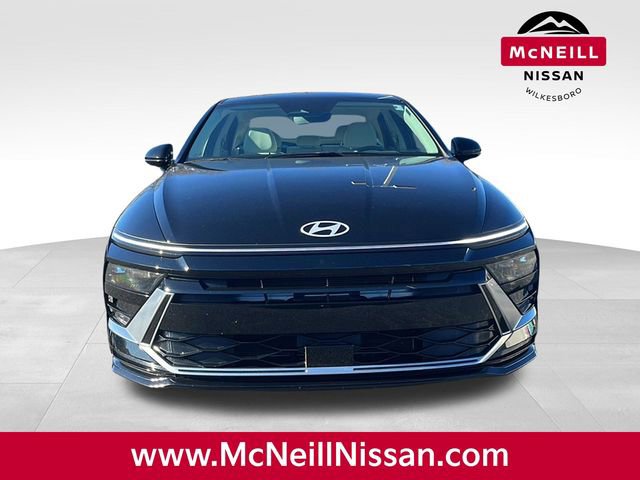 Used 2024 Hyundai Sonata SEL image 2