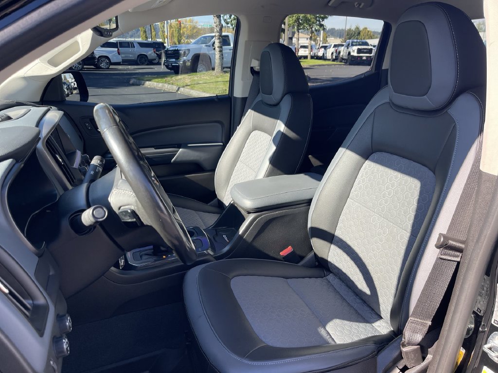 Certified 2020 Chevrolet Colorado Z71 w/ Z71 Midnight Edition AWD/4WD image 18