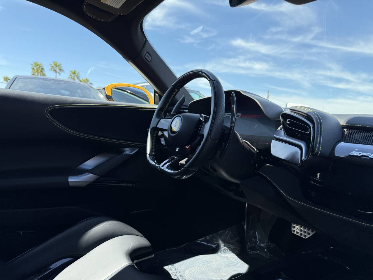 Used 2022 Ferrari SF90 Stradale image 38