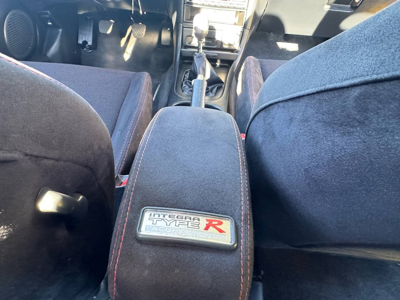 Used 2000 Acura Integra Type R image 16