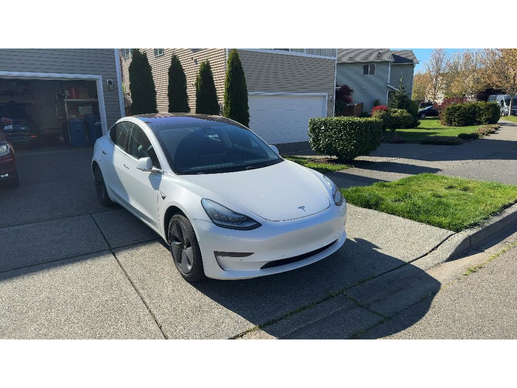 Used 2018 Tesla Model 3 Mid Range RWD image 4